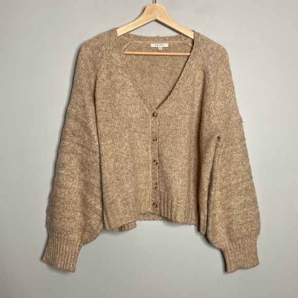 Z Supply Sweaters - ❗️SOLD❗️Z Supply Cream/Oatmeal Knit Cardigan Size M